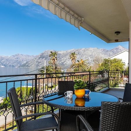 Apartments Miramar Kotor Luaran gambar