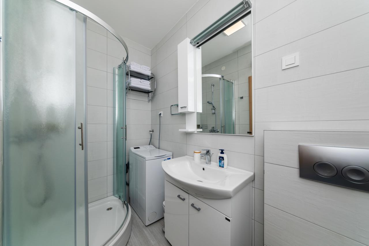 Apartments Miramar Kotor Luaran gambar
