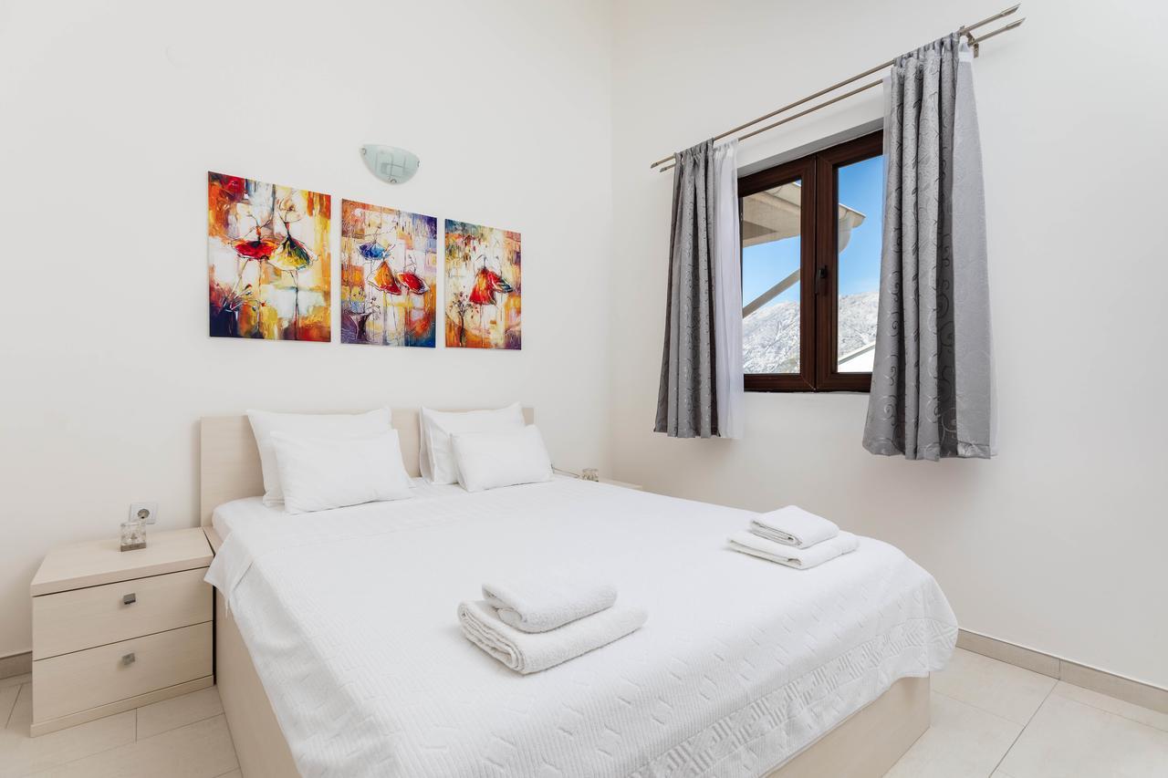 Apartments Miramar Kotor Luaran gambar