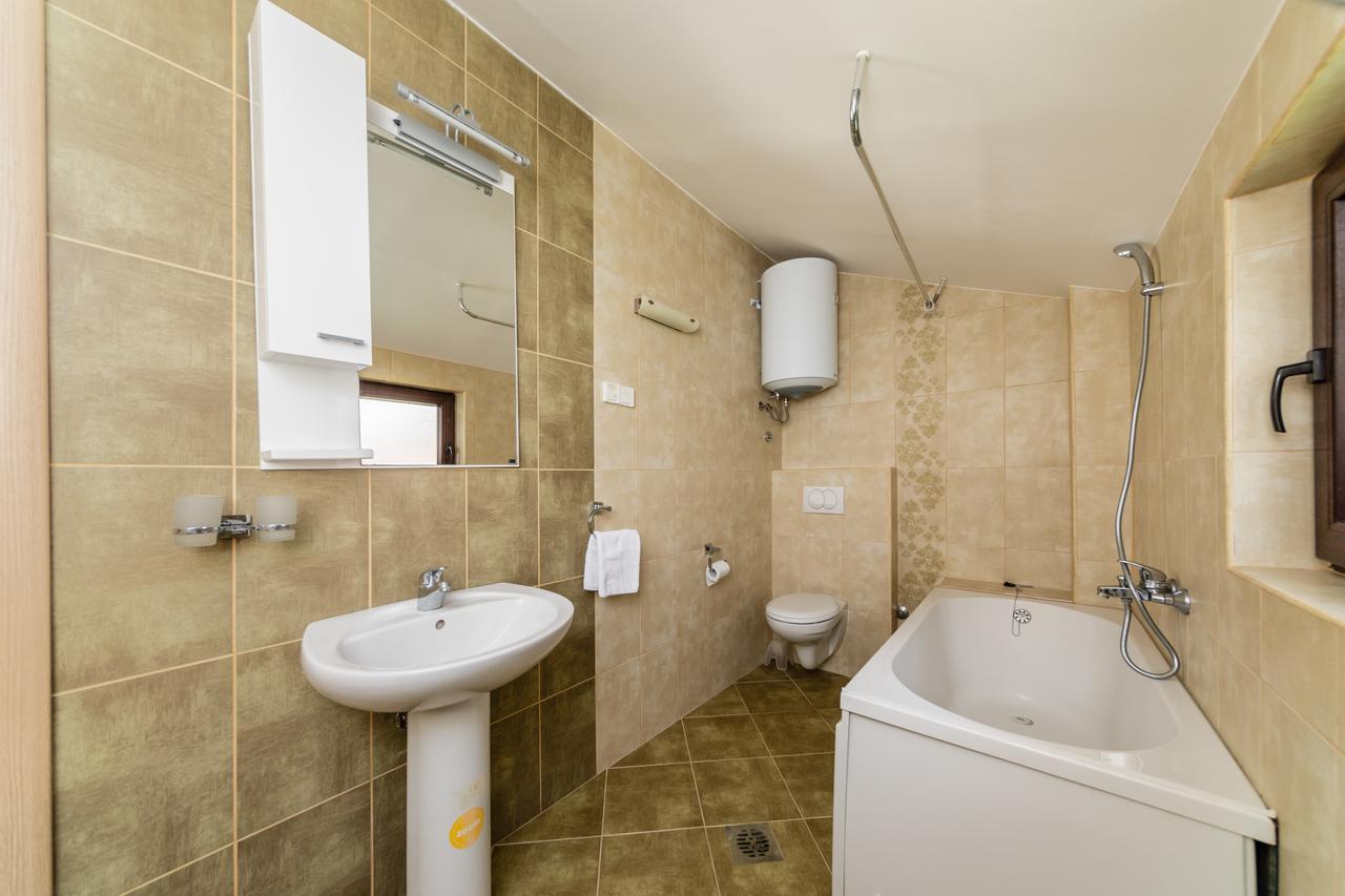 Apartments Miramar Kotor Luaran gambar