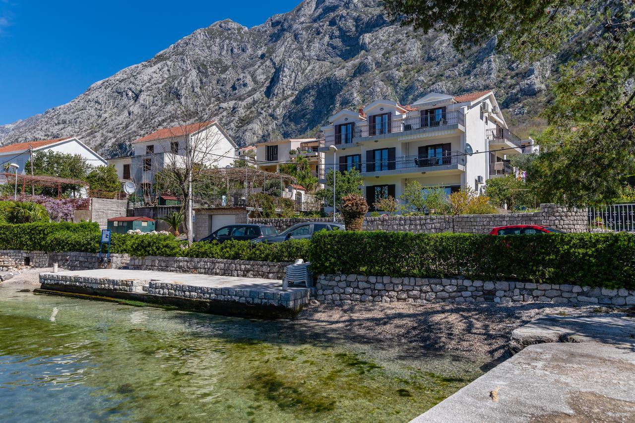 Apartments Miramar Kotor Luaran gambar
